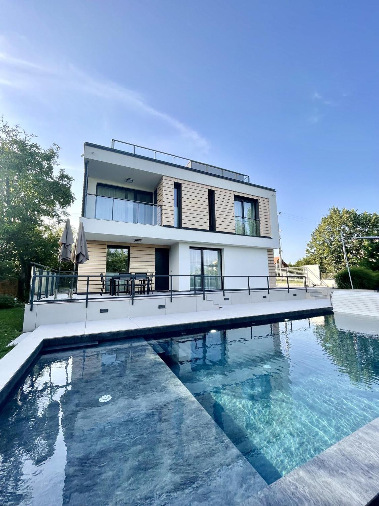Golden Relax Apartments 巴拉顿菲赖德 外观 照片