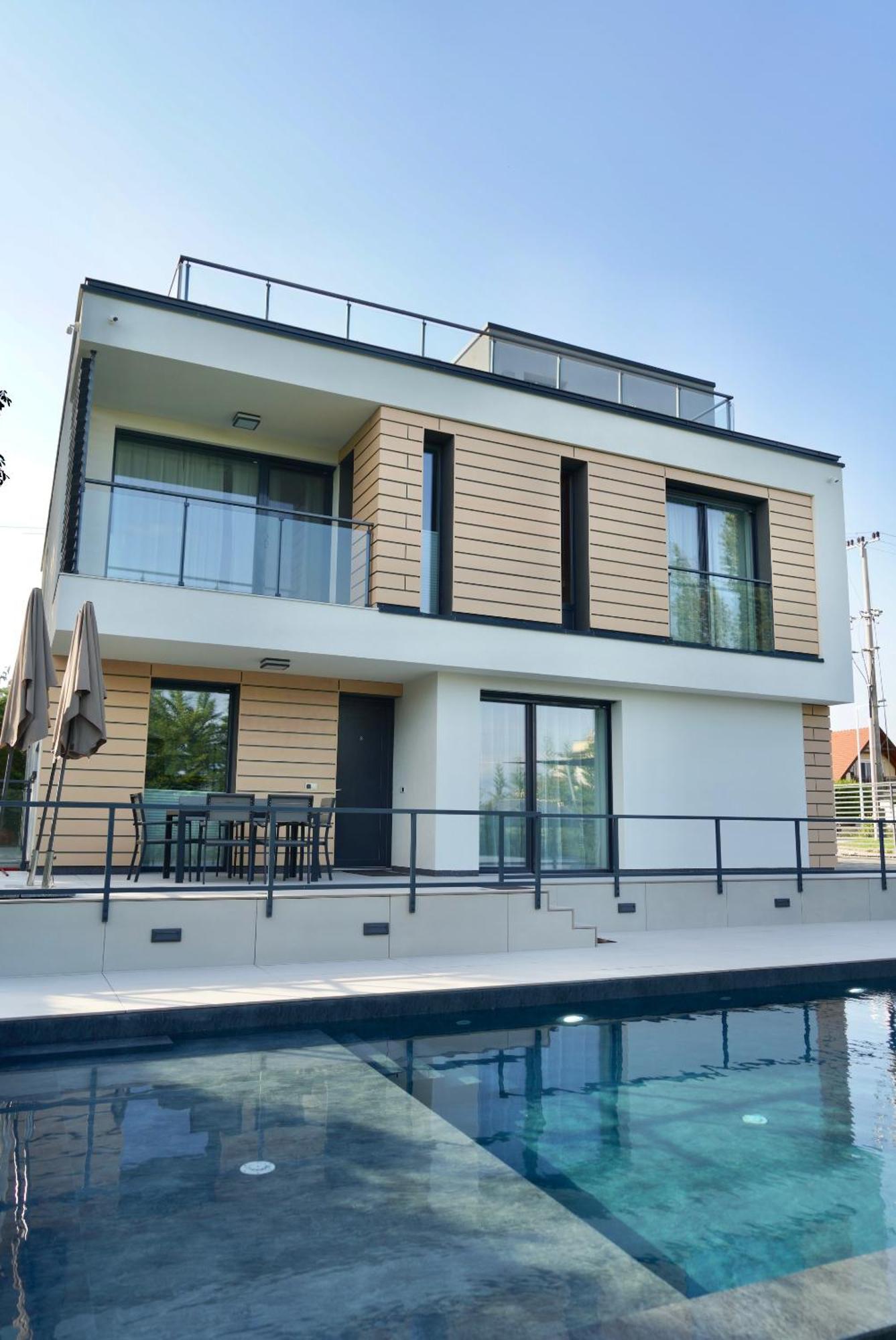 Golden Relax Apartments 巴拉顿菲赖德 外观 照片